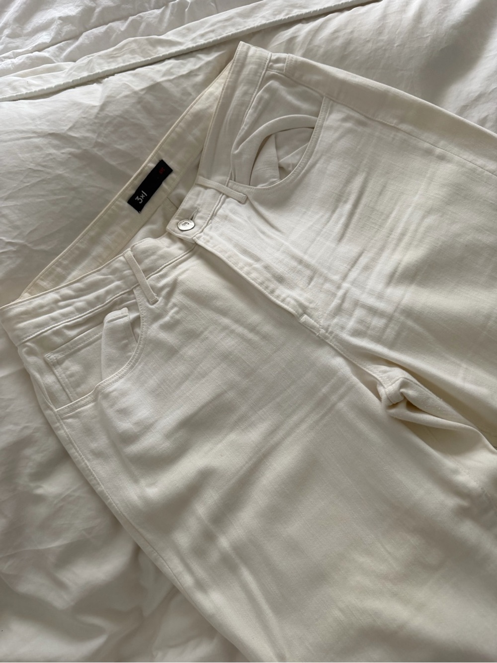 3x1 Off-White Jeans with Silver Button